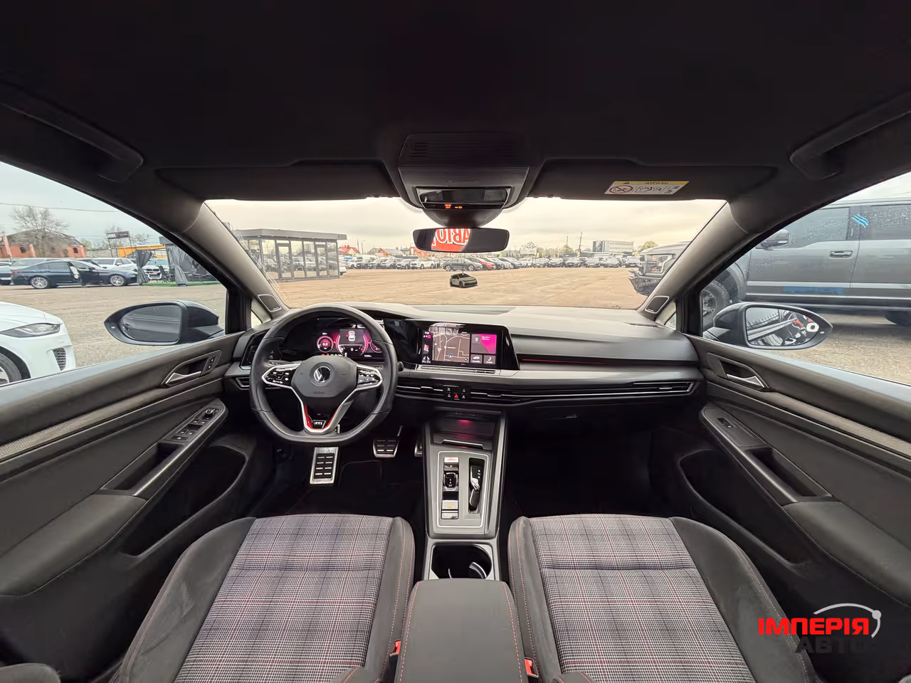 Volkswagen Golf GTI - фото 15