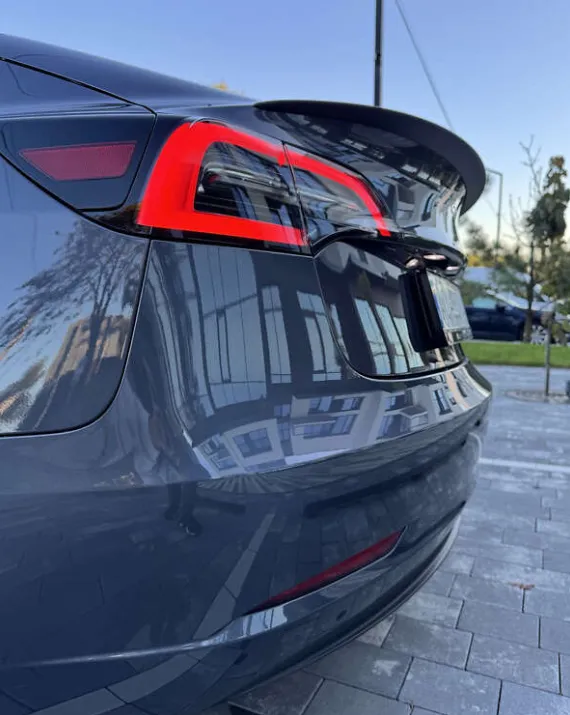 Tesla Model 3 - фото 6