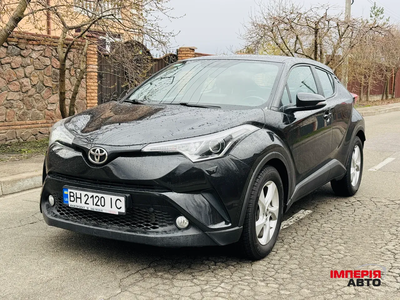 Toyota C-HR - фото 3
