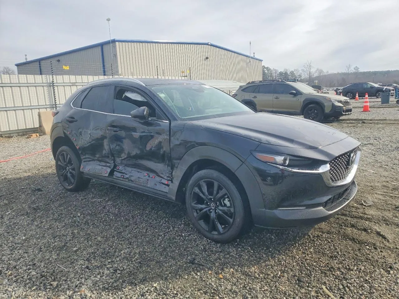 Mazda CX-30 - фото 3