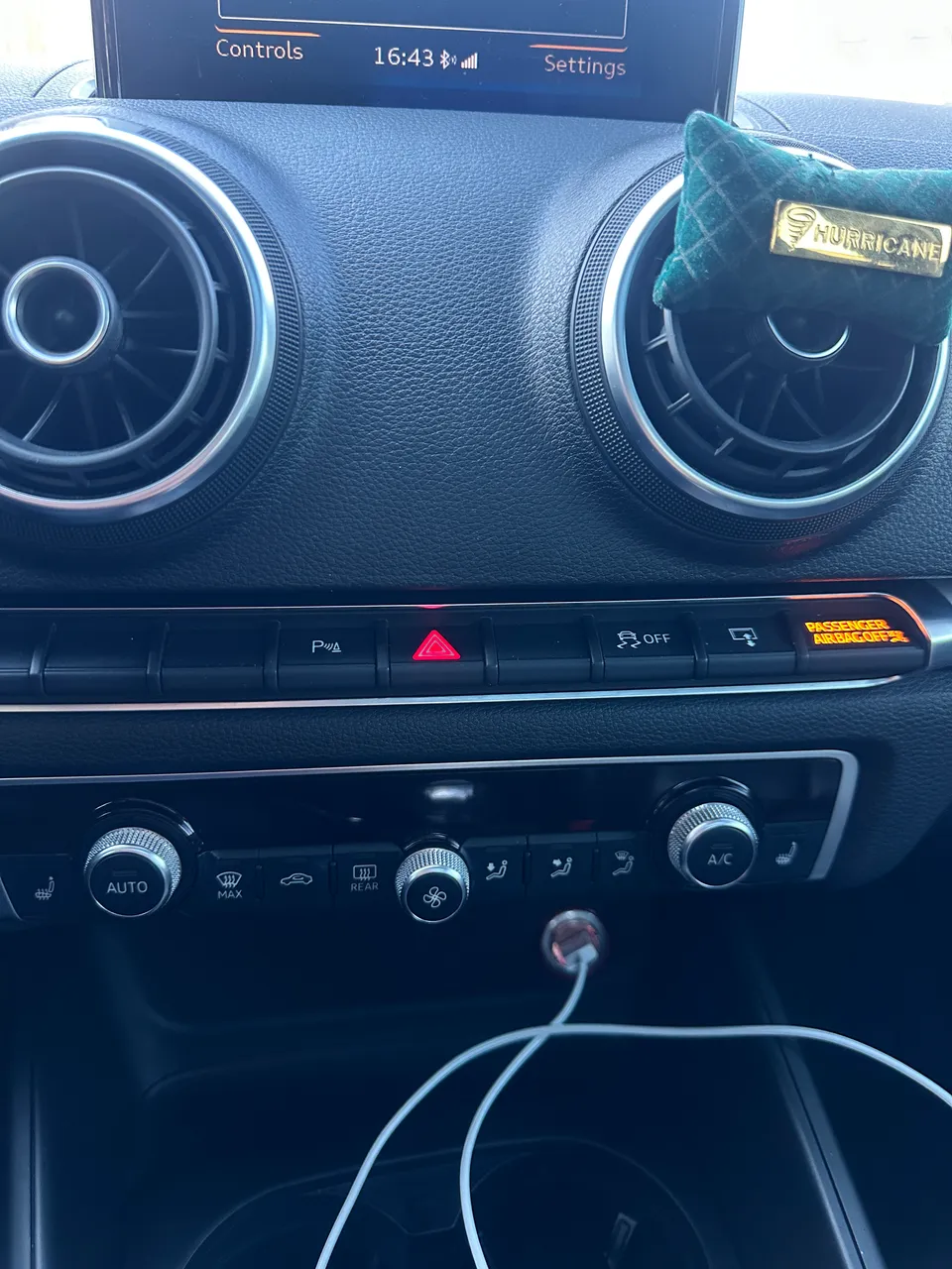 Audi A3 - фото 17