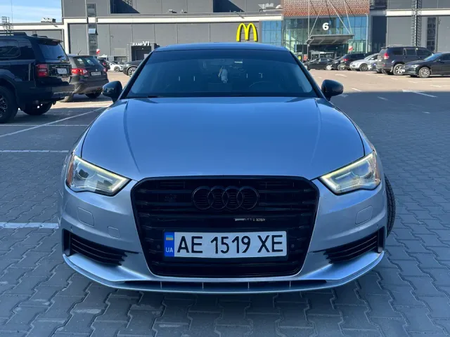 Audi A3 - фото 1
