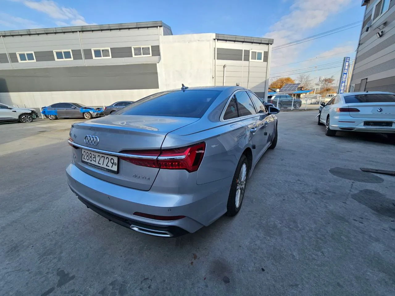 Audi A6 - фото 6