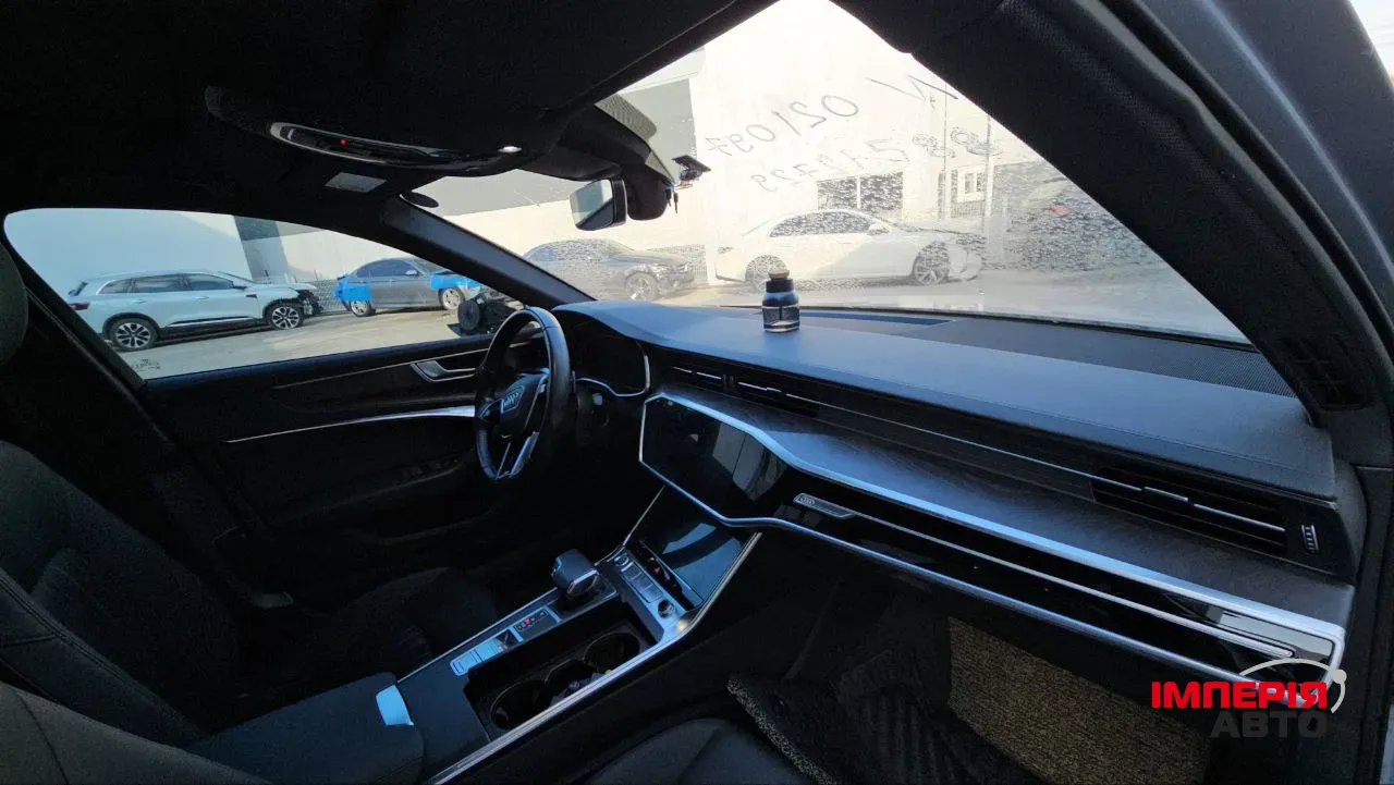 Audi A6 - фото 15