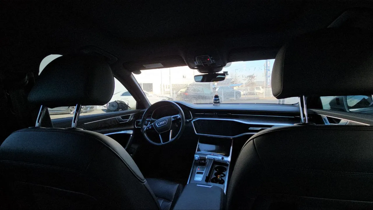 Audi A6 - фото 18