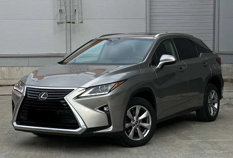 Lexus RX - фото 1