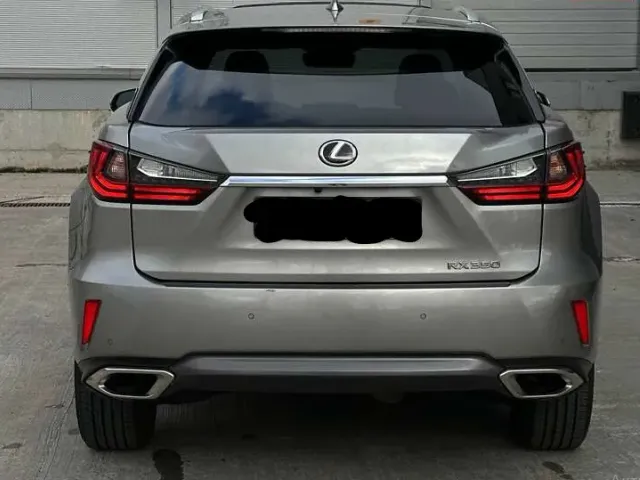 Lexus RX - фото 5