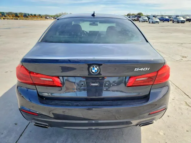 BMW 5 серії - фото 5