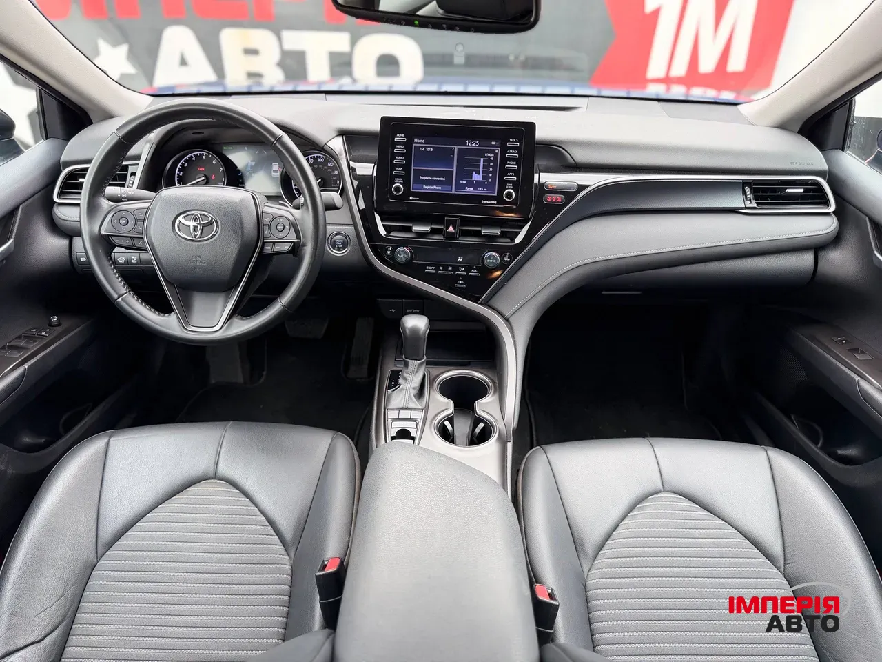 Toyota Camry - фото 8