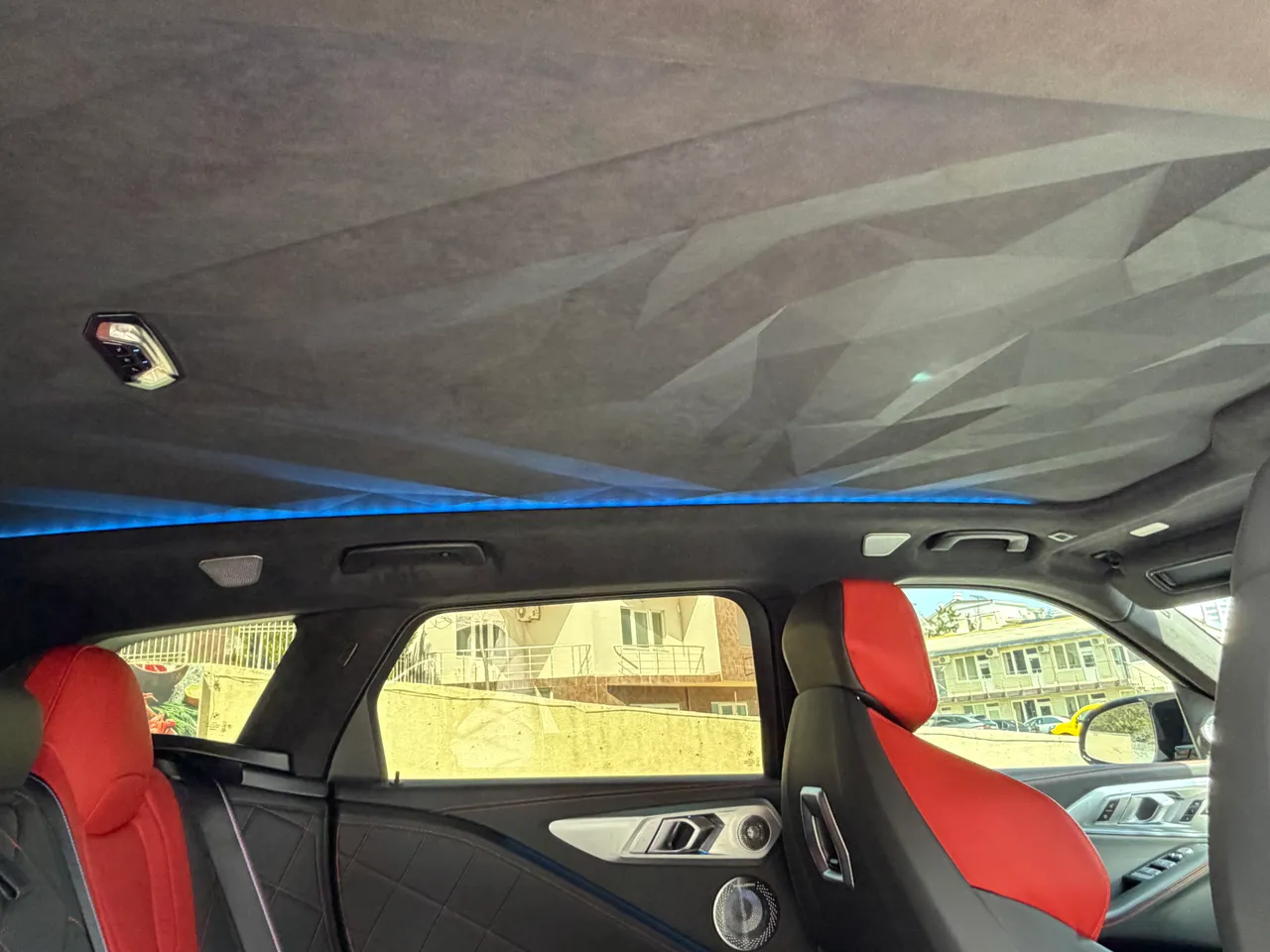 BMW XM - фото 23