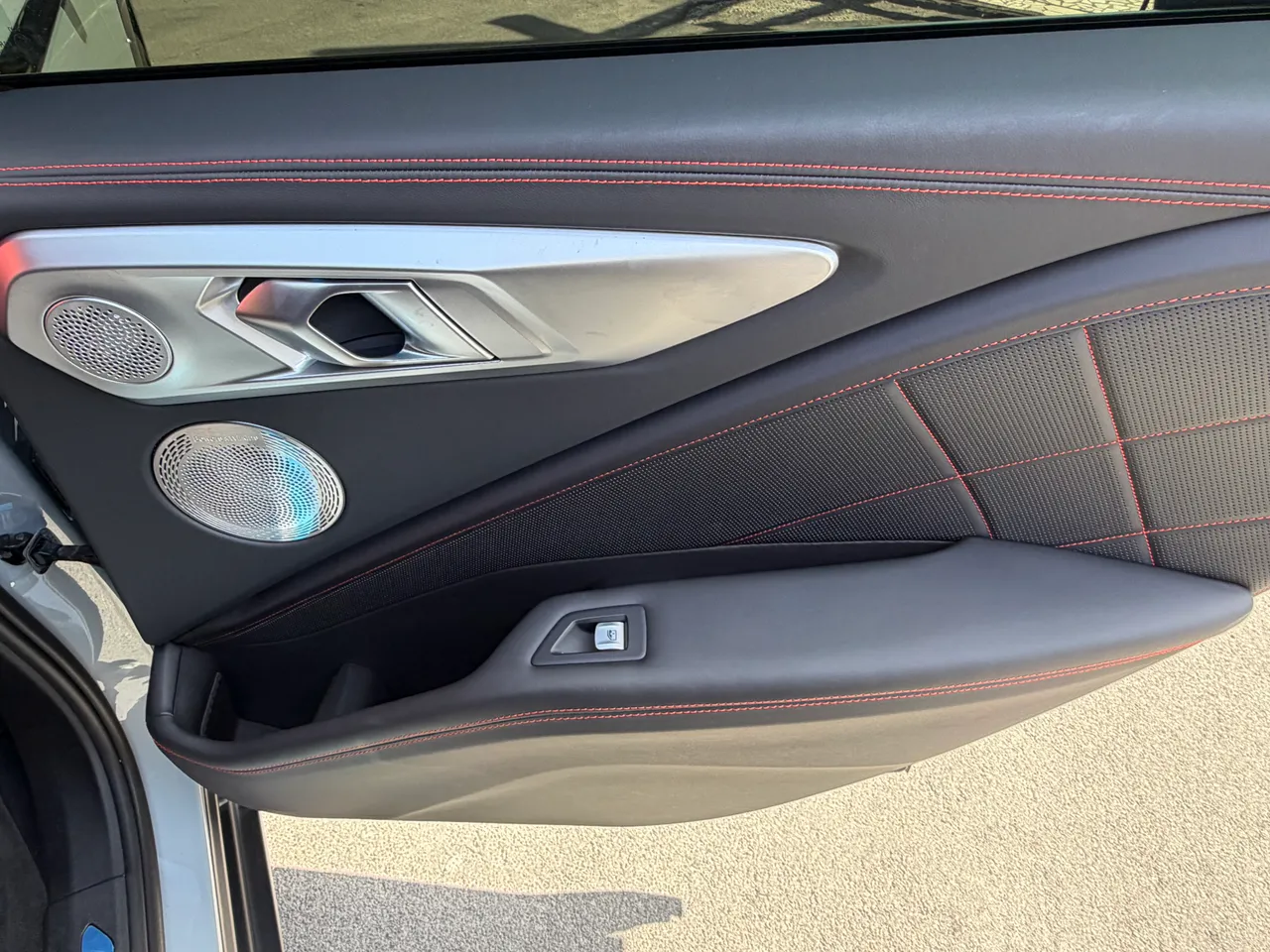 BMW XM - фото 20