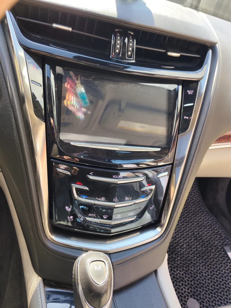 Cadillac CTS - фото 8