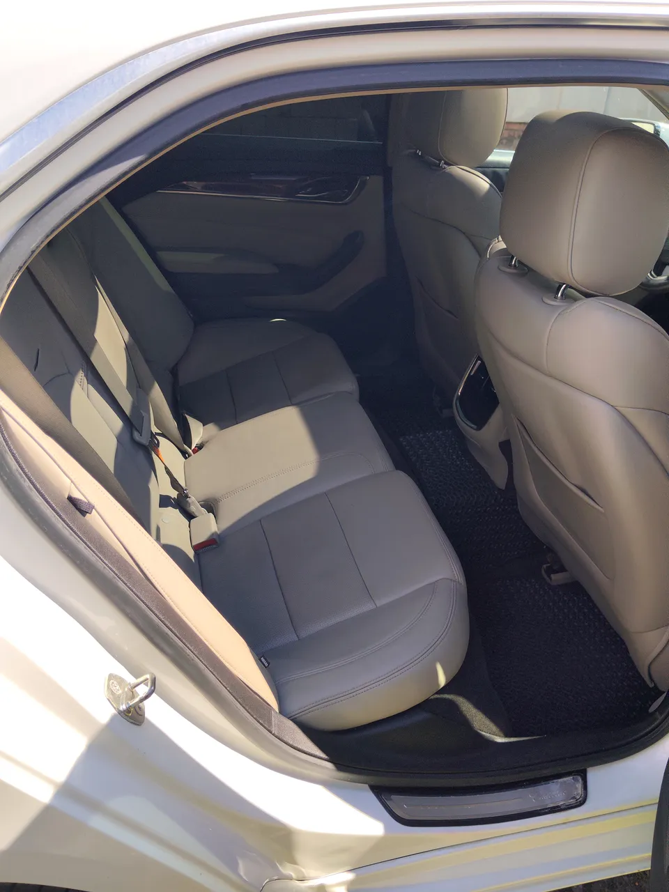 Cadillac CTS - фото 19