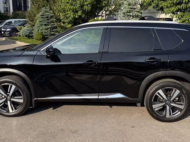 Nissan Rogue - фото 3