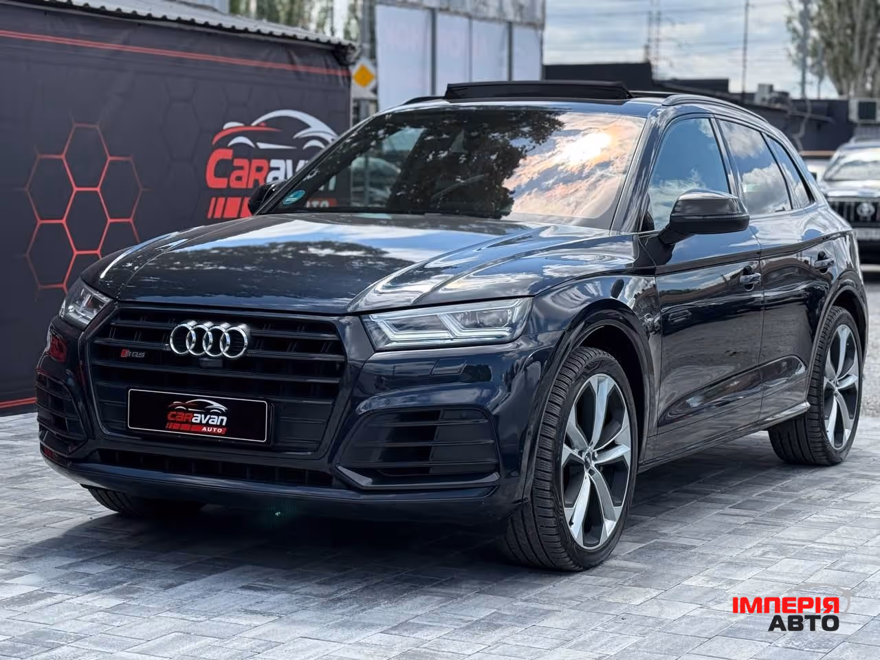 Audi SQ5 Sportback - фото 1