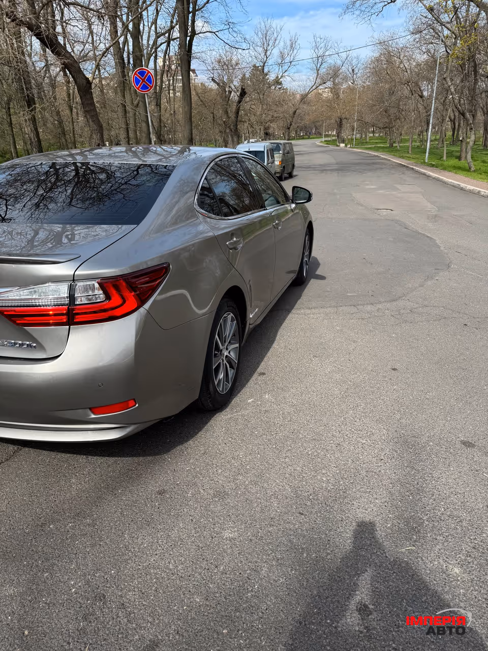 Lexus ES - фото 6