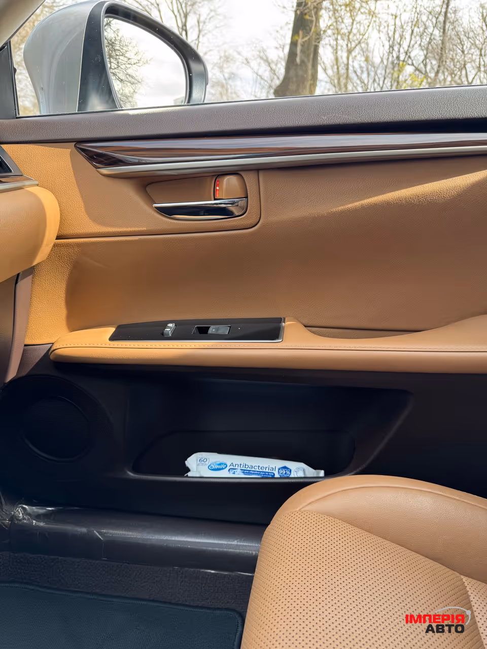 Lexus ES - фото 20