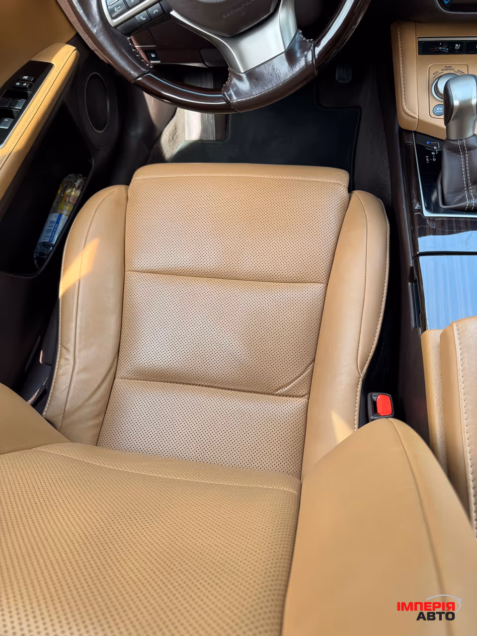 Lexus ES - фото 14