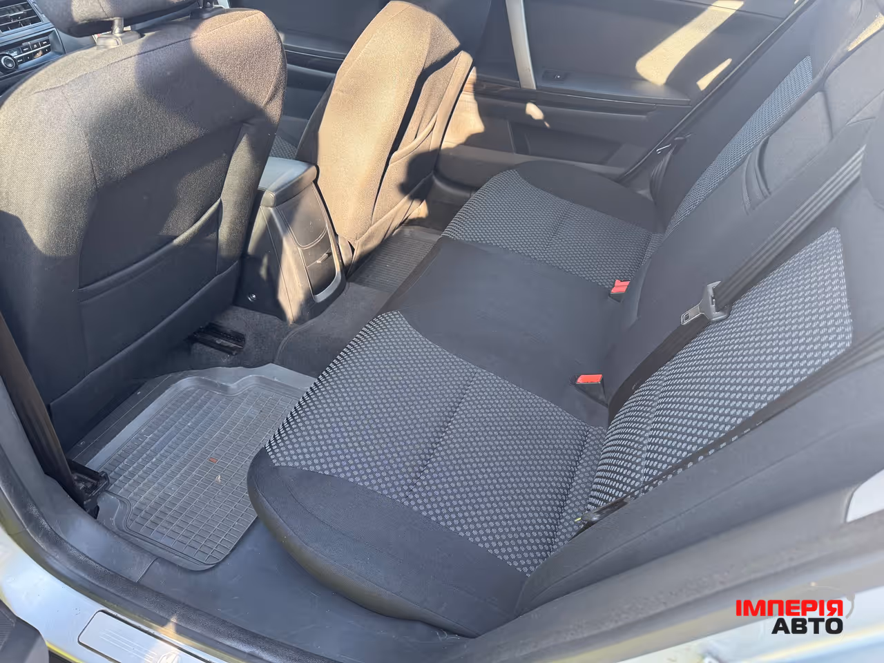 MG 550 - фото 9