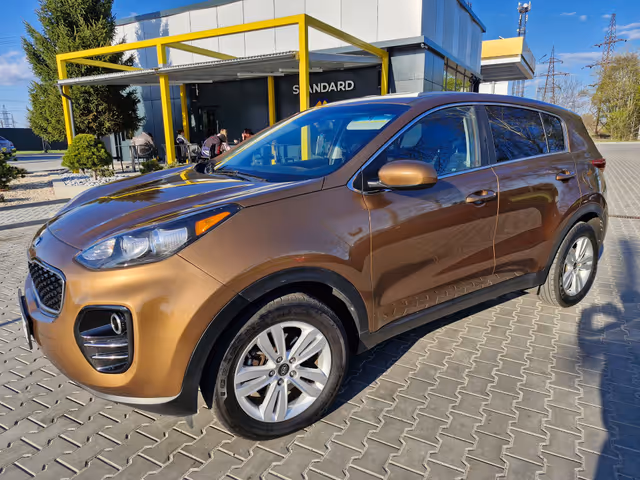 Kia Sportage - фото 1