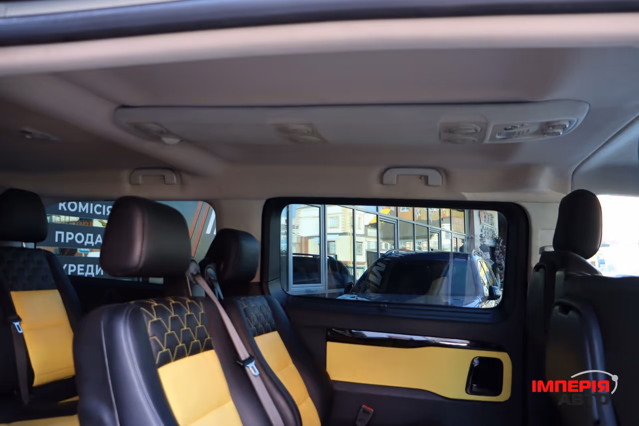 Opel Vivaro - фото 36