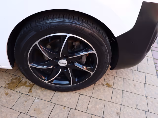 Opel Vivaro - фото 4