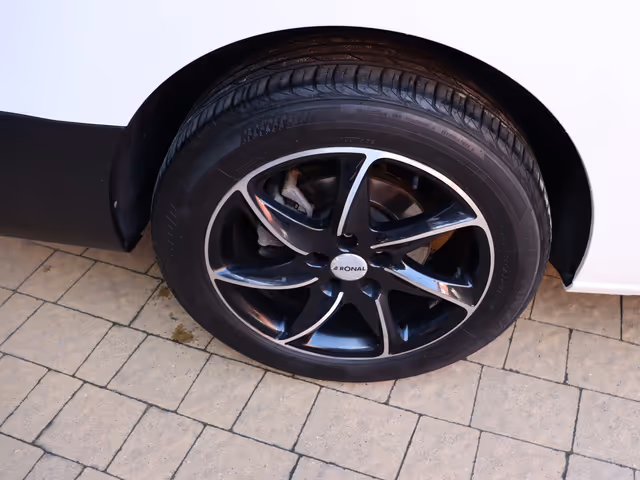 Opel Vivaro - фото 5