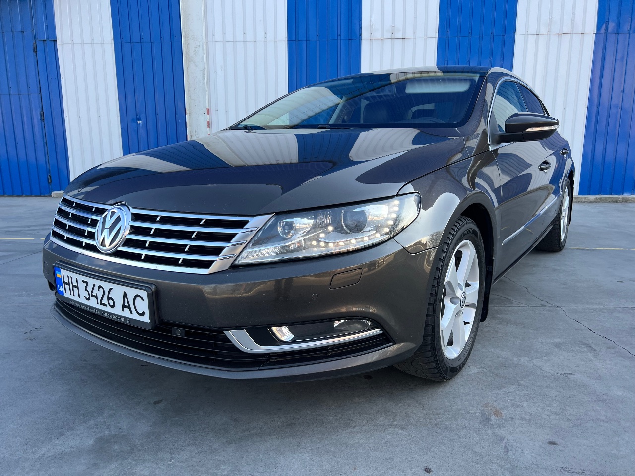 Volkswagen Passat CC - фото 4