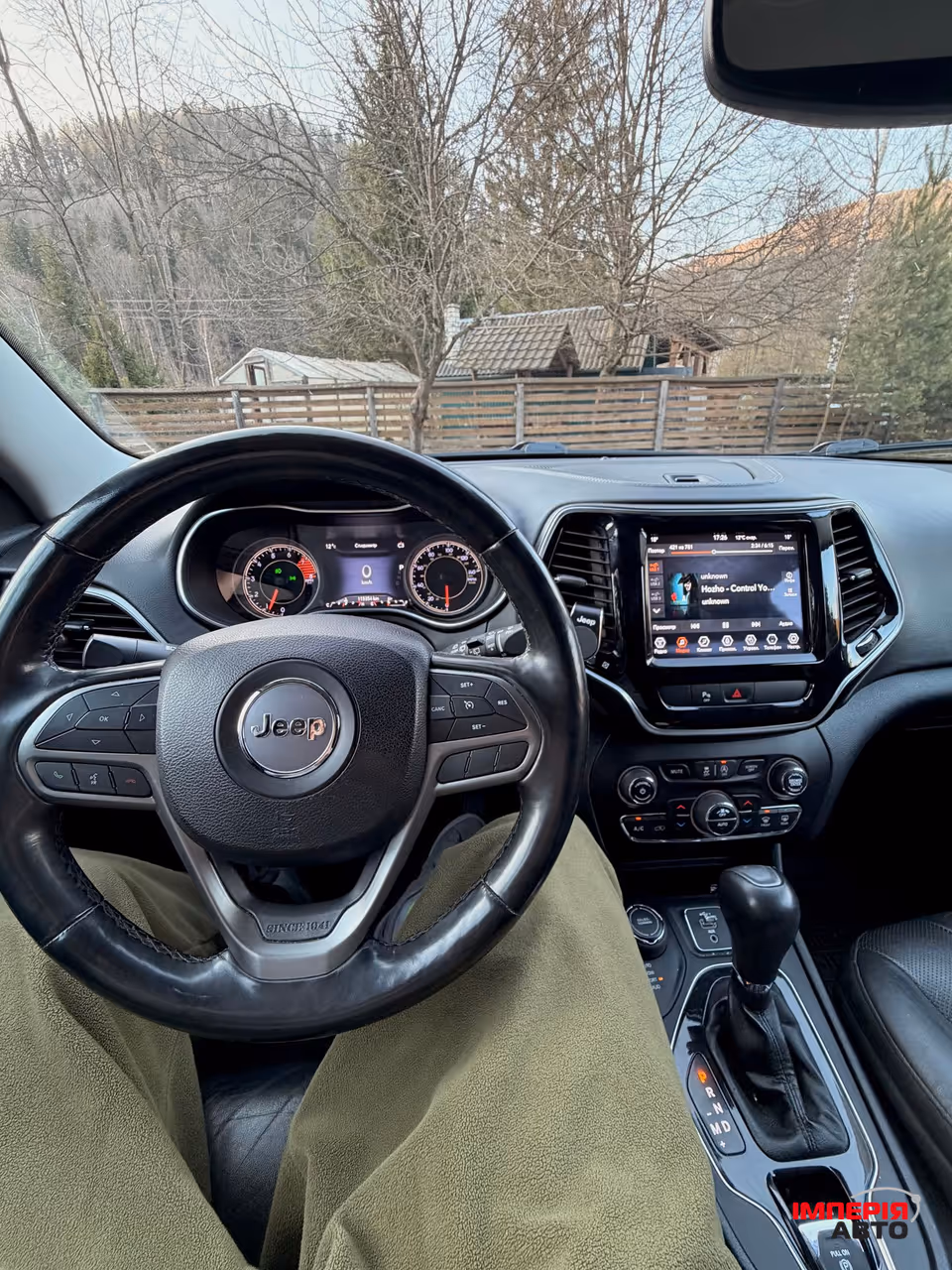 Jeep Cherokee - фото 16