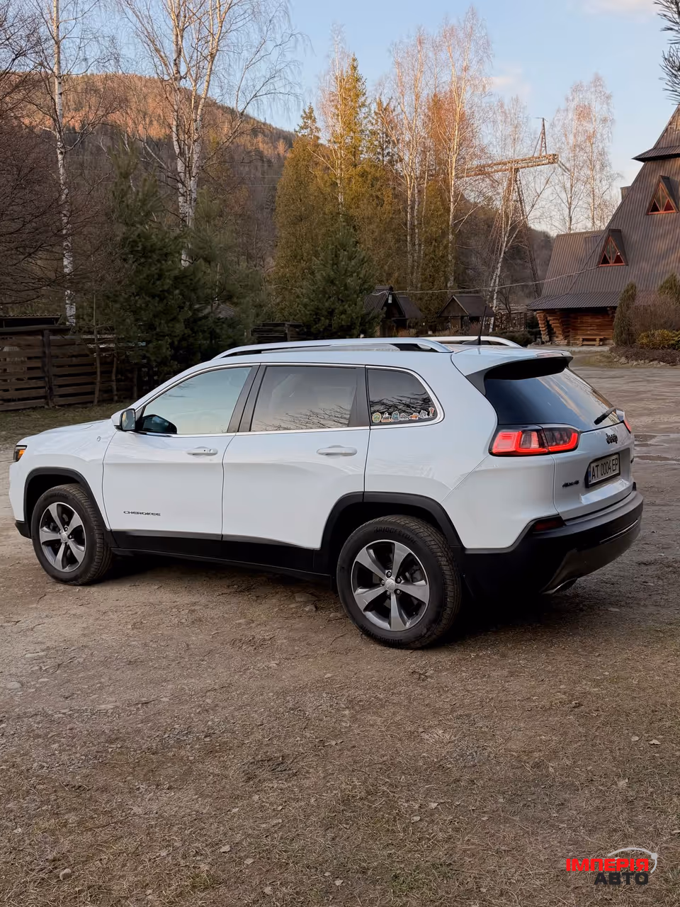Jeep Cherokee - фото 8