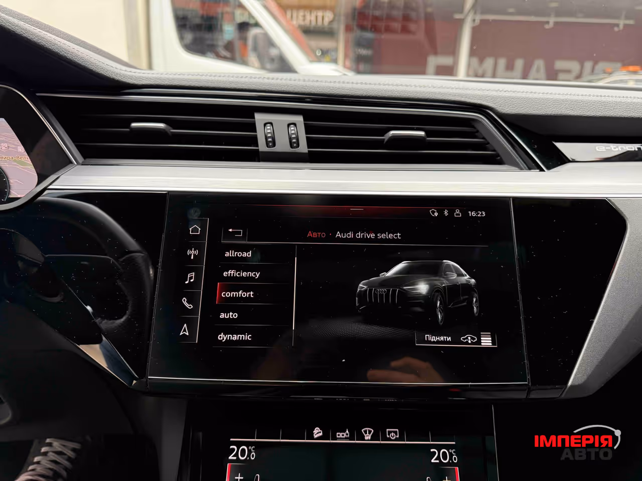 Audi e-tron Sportback - фото 36