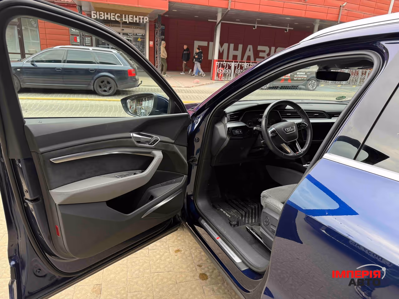 Audi e-tron Sportback - фото 14