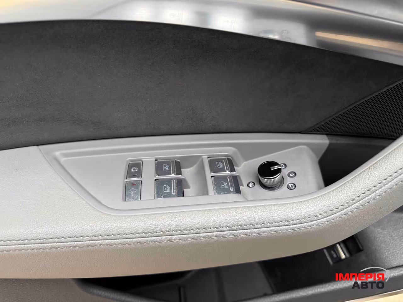 Audi e-tron Sportback - фото 17