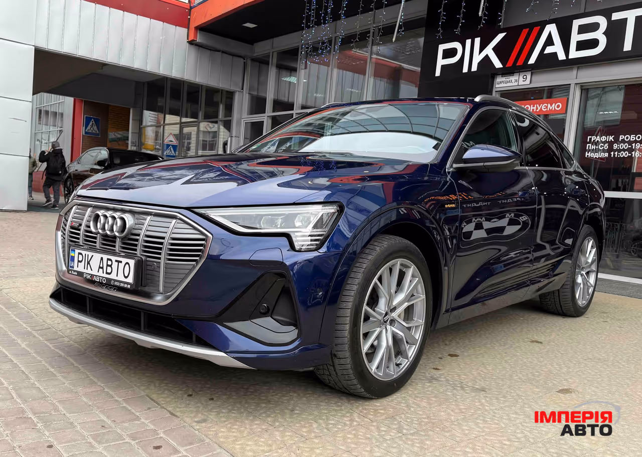 Audi e-tron Sportback - фото 2