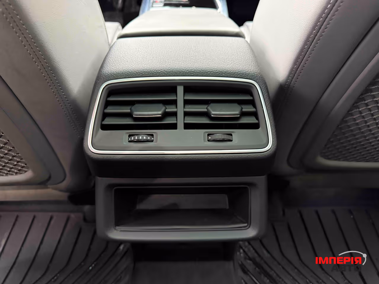 Audi e-tron Sportback - фото 46