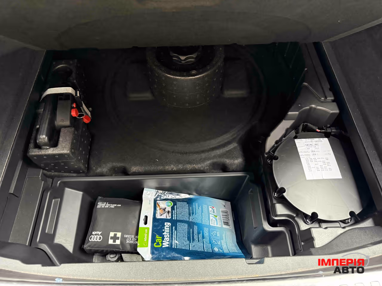 Audi e-tron Sportback - фото 52