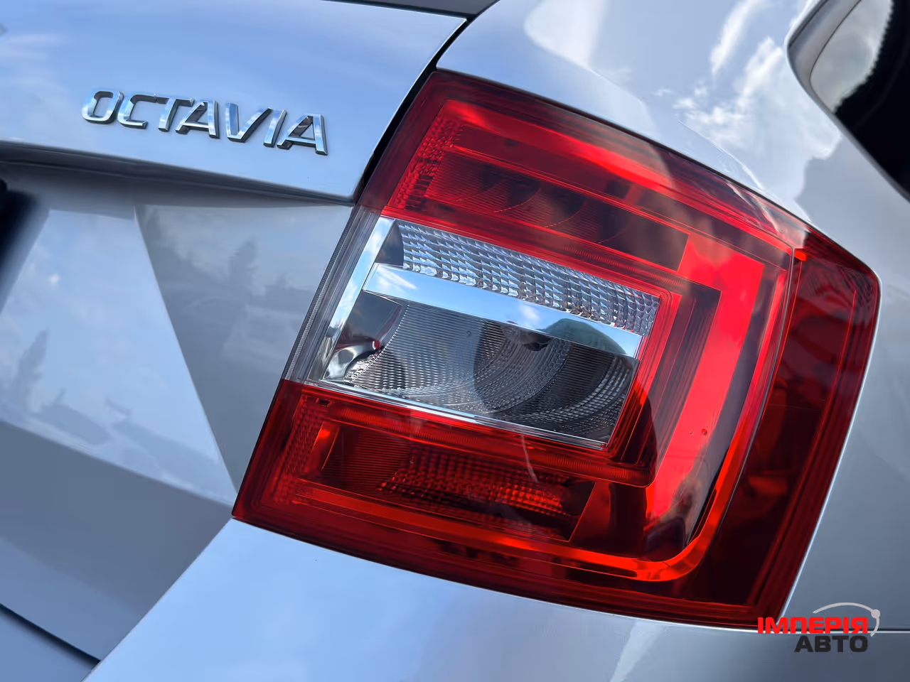 Skoda Octavia - фото 12