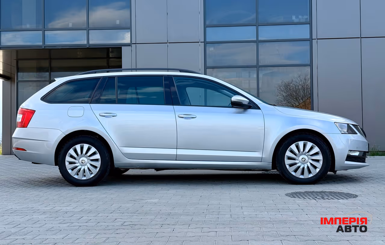 Skoda Octavia - фото 5