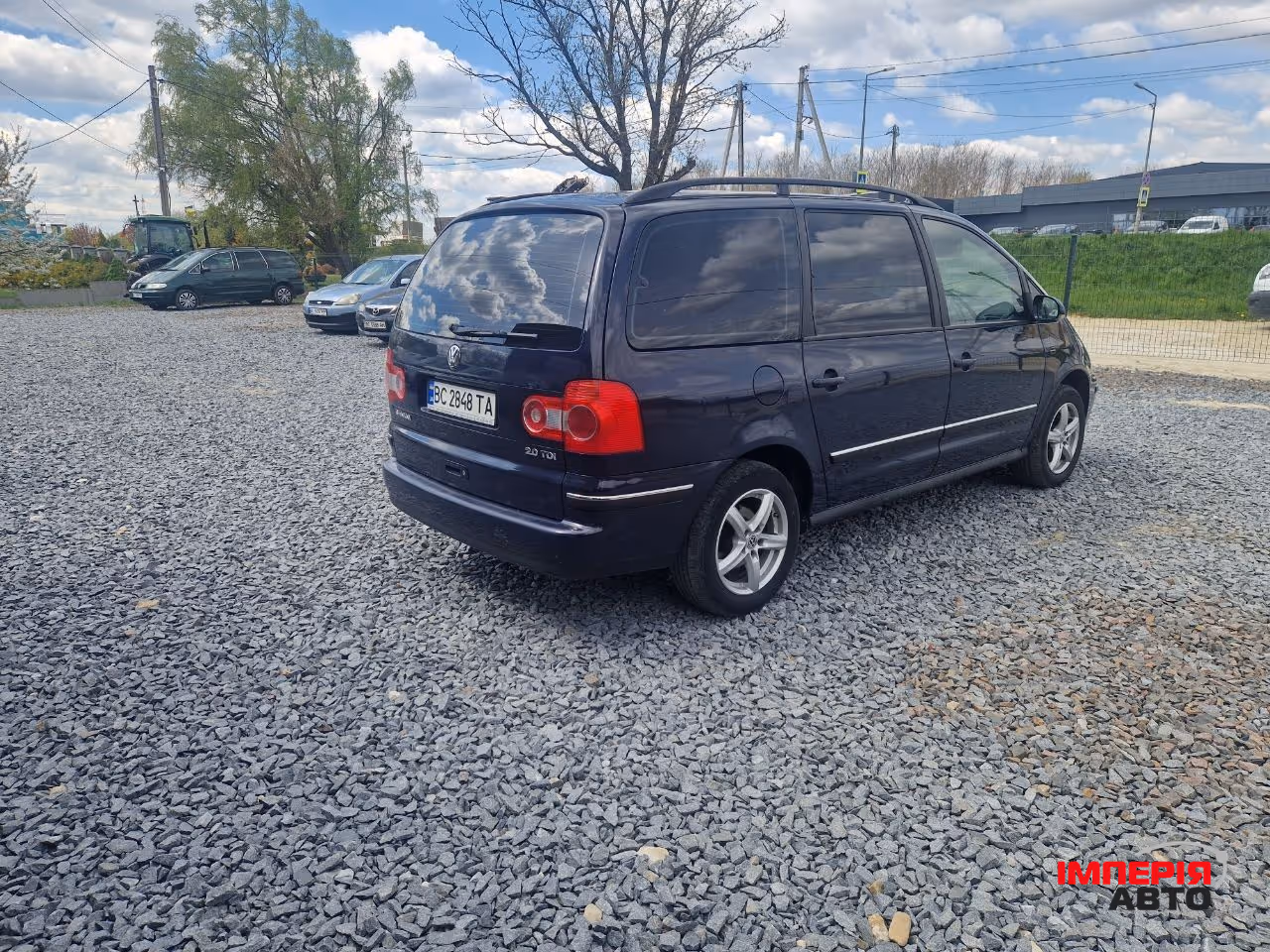 Volkswagen Sharan - фото 4