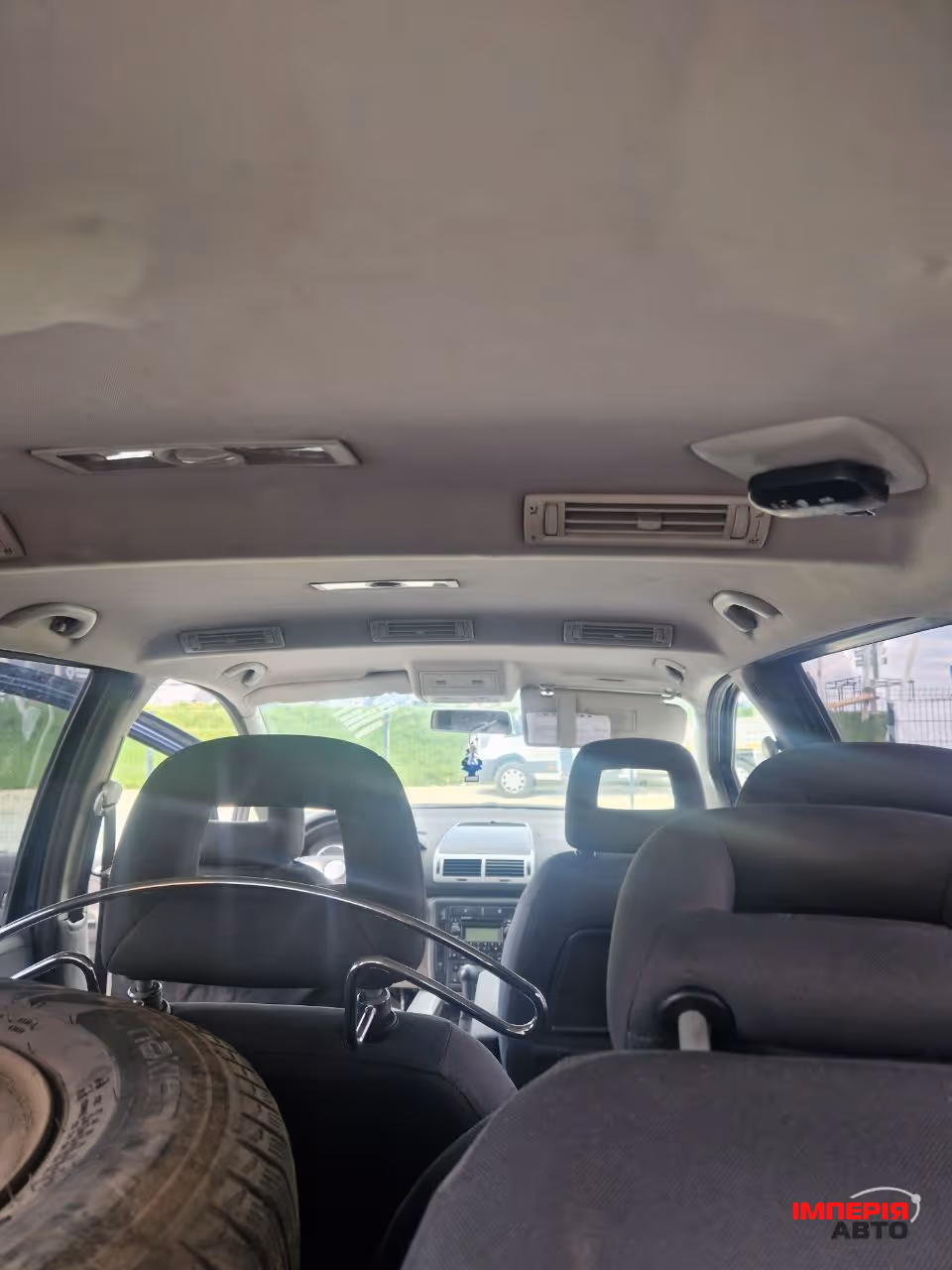 Volkswagen Sharan - фото 12