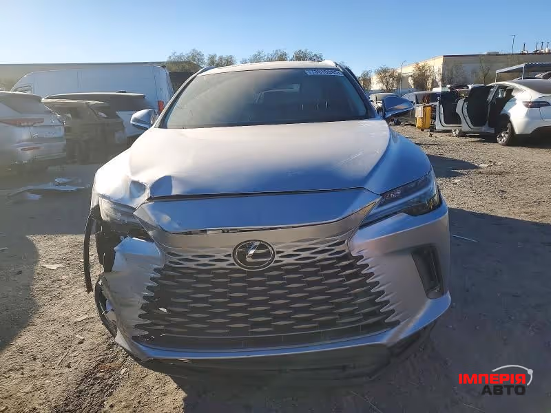 Lexus RX - фото 2