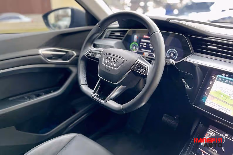 Audi e-tron Sportback - фото 20