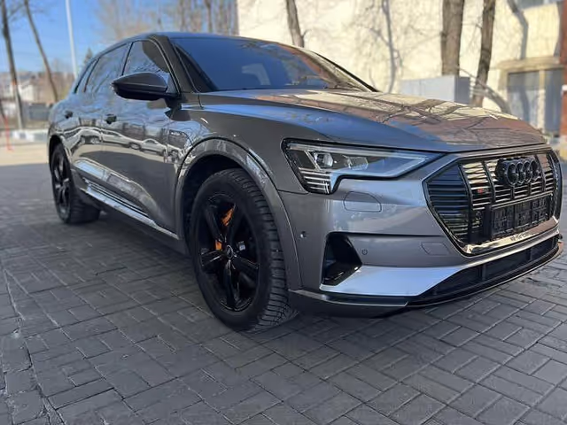 Audi e-tron Sportback - фото 3
