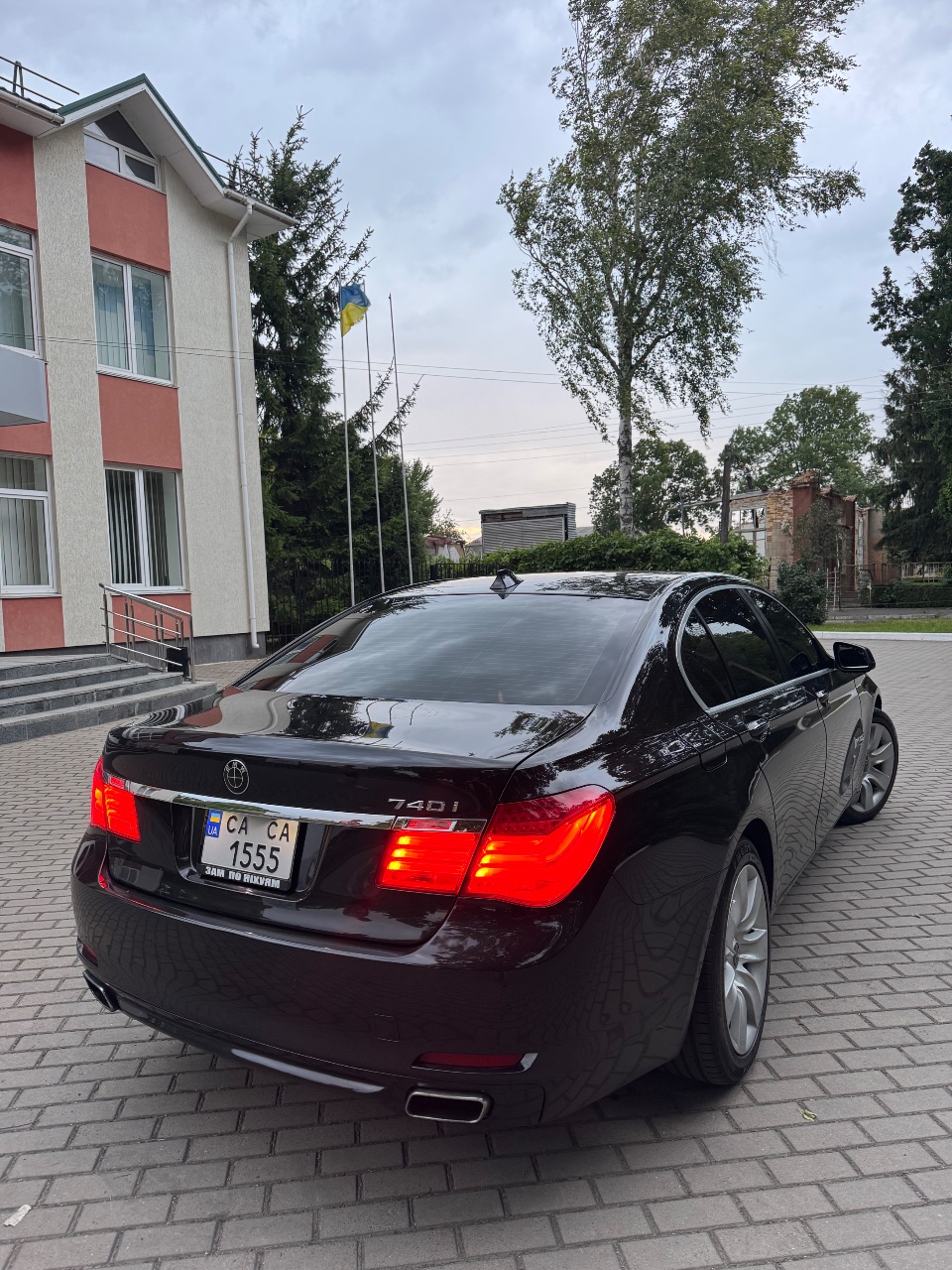 BMW 7 серії - фото 20