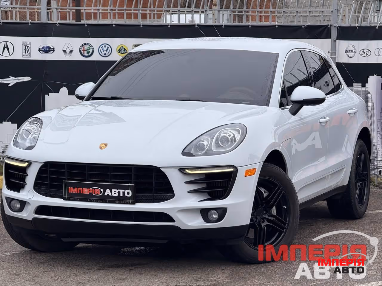 Porsche Macan - фото 1