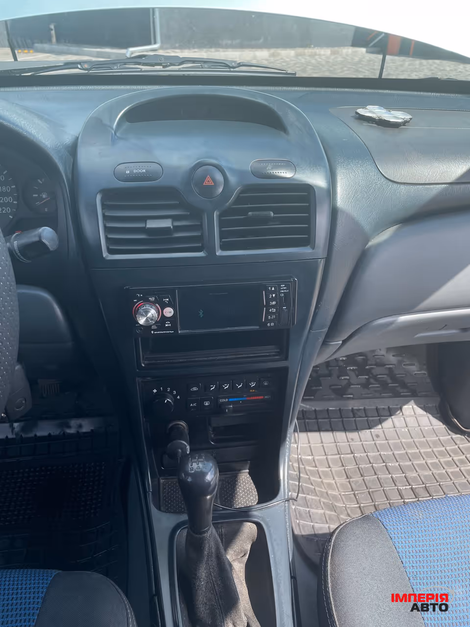 Nissan Almera Classic - фото 14