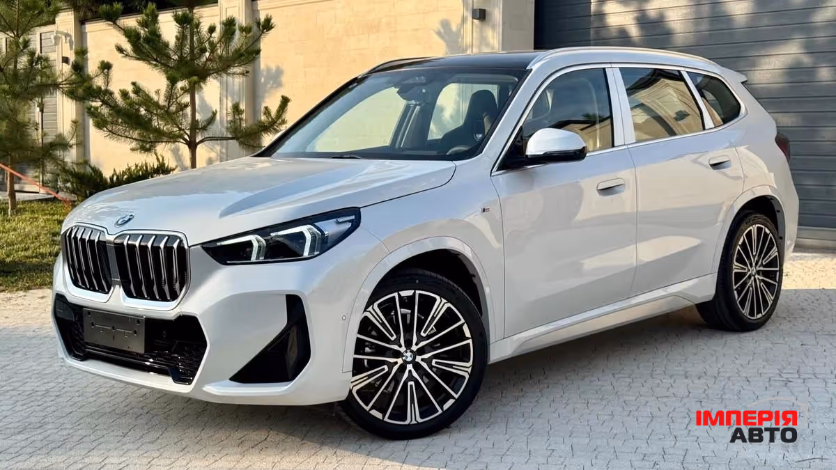 BMW X1 - фото 2