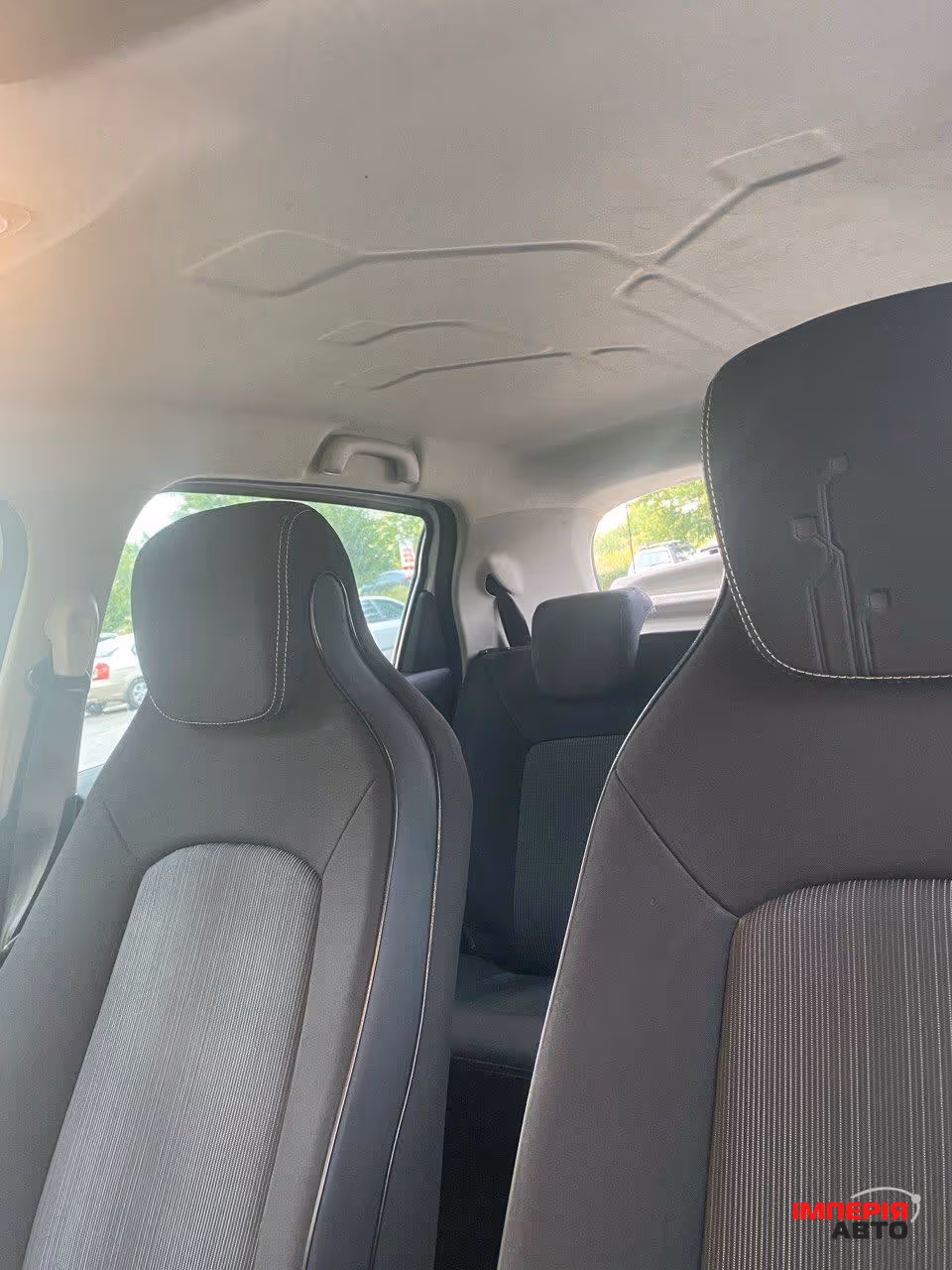 Renault ZOE - фото 7