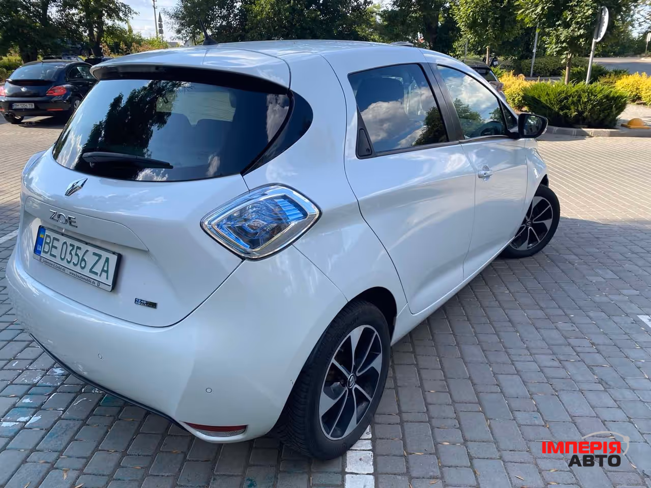 Renault ZOE - фото 2