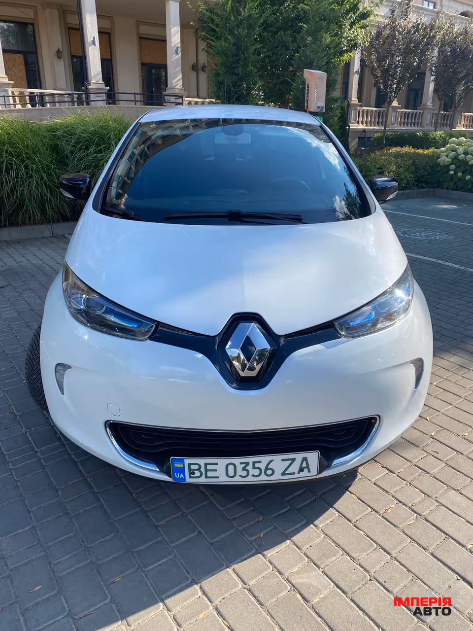 Renault ZOE - фото 3